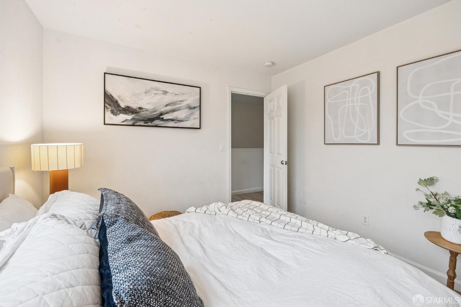 Detail Gallery Image 23 of 38 For 205 Montevina Way, Hayward,  CA 94545 - 5 Beds | 3 Baths