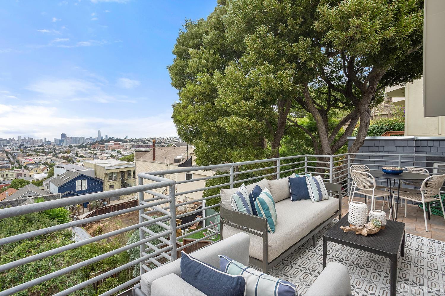 Photo #15: 425087807 Listing: Photo #15