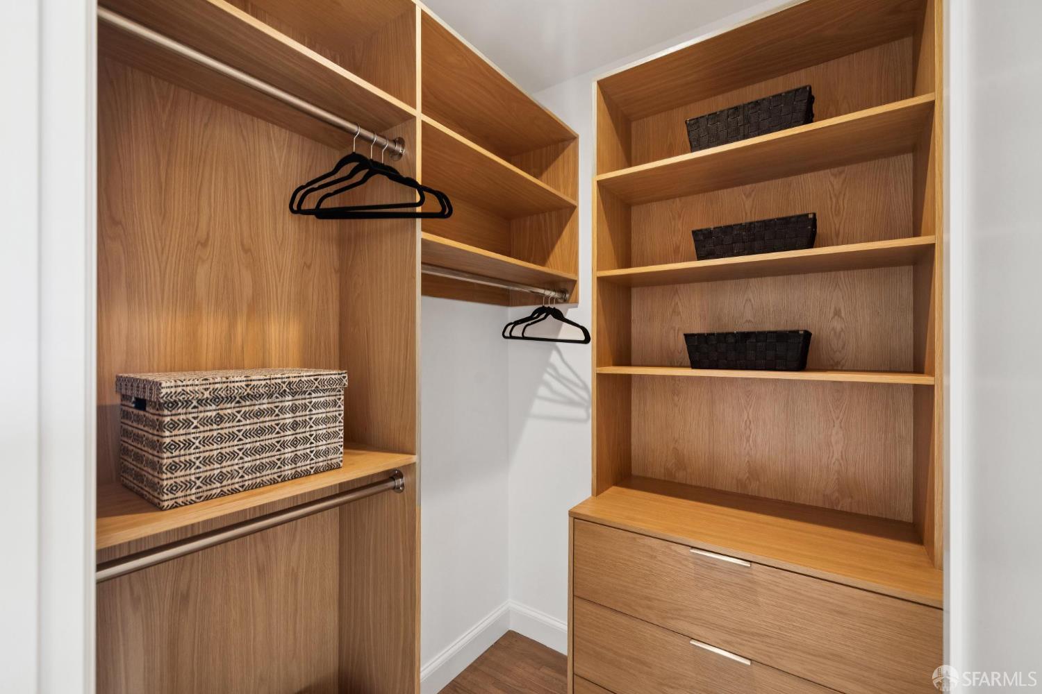 Photo #47: 425087818 Listing: Photo #47