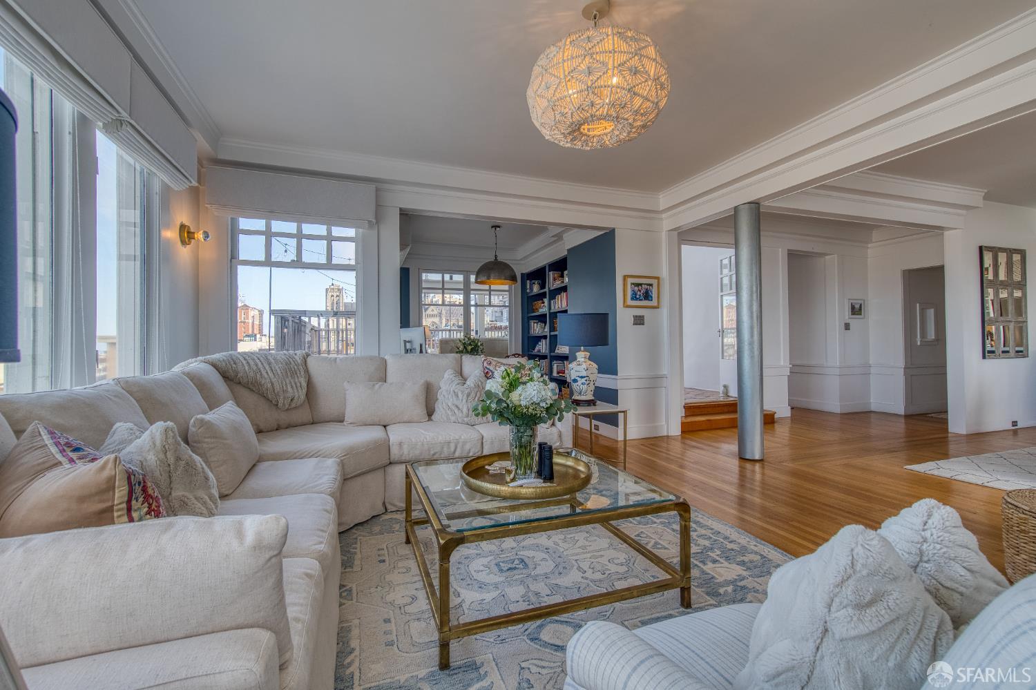 Detail Gallery Image 13 of 46 For 1244 Washington St, San Francisco,  CA 94108 - 2 Beds | 2 Baths