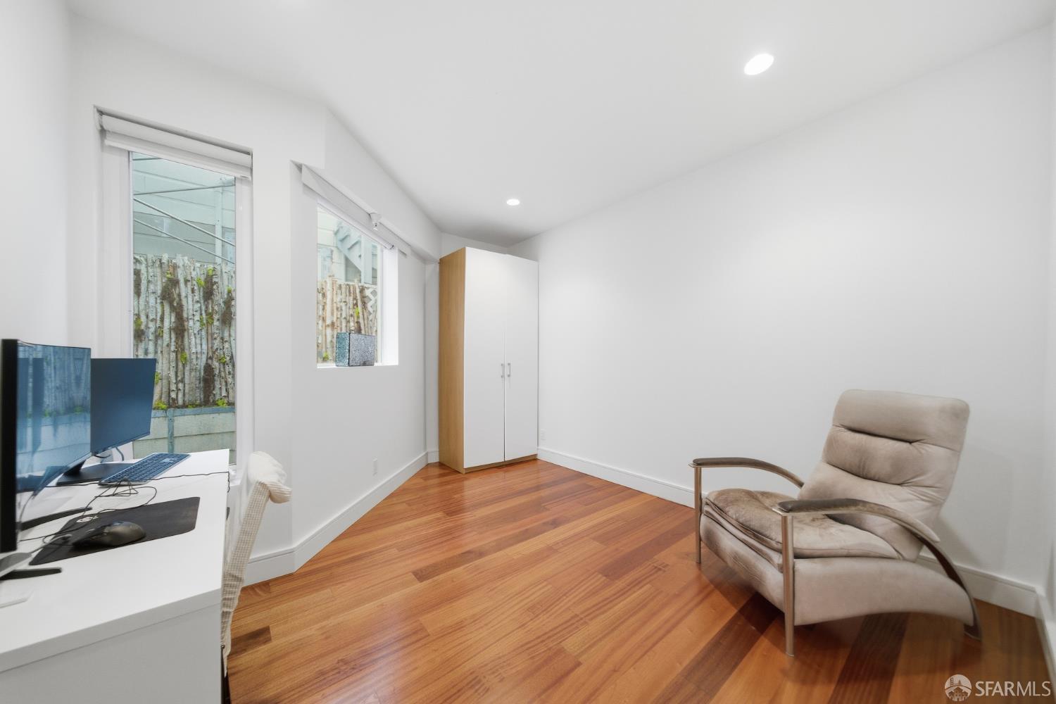 Detail Gallery Image 15 of 57 For 161 Collingwood St, San Francisco,  CA 94114 - 3 Beds | 3 Baths