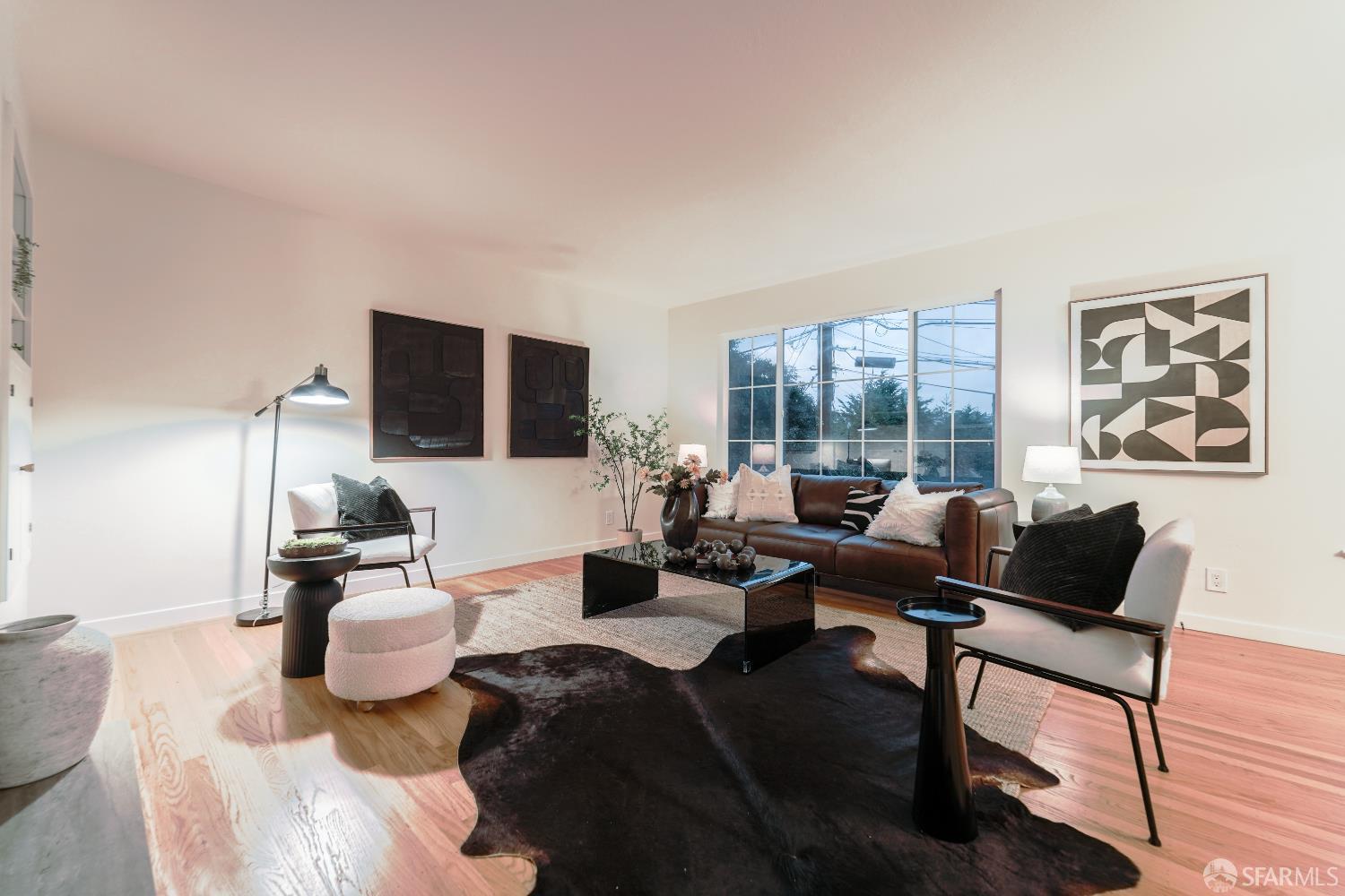 Detail Gallery Image 4 of 44 For 393 2nd Ave, Colma,  CA 94014 - 4 Beds | 3 Baths