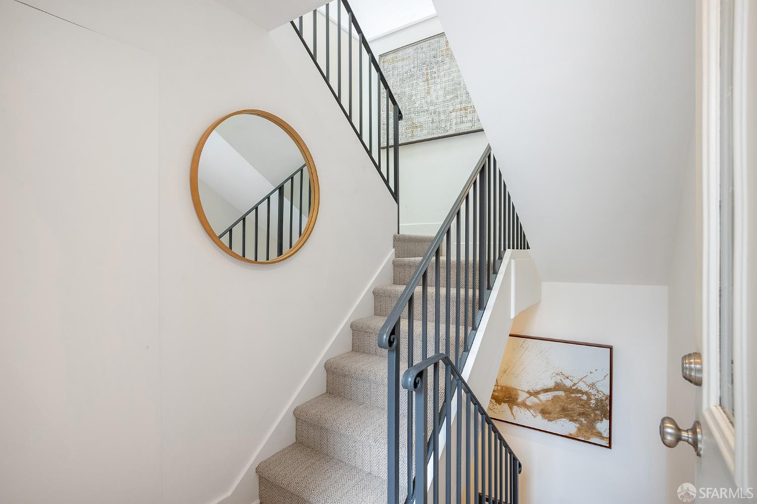 Photo #4: 425087807 Listing: Photo #4