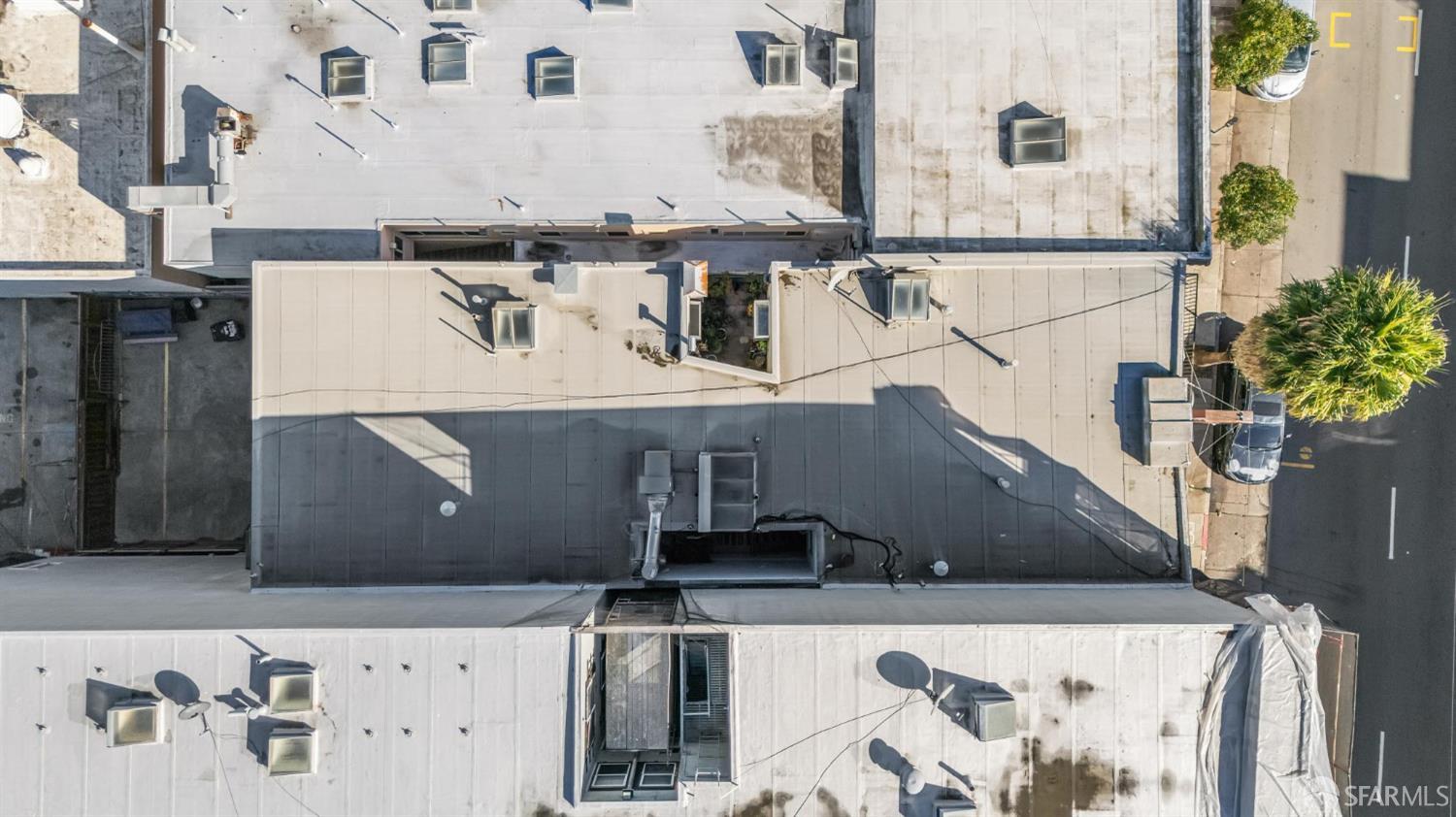 Detail Gallery Image 7 of 16 For 4826 Mission St, San Francisco,  CA 94112 - – Beds | – Baths