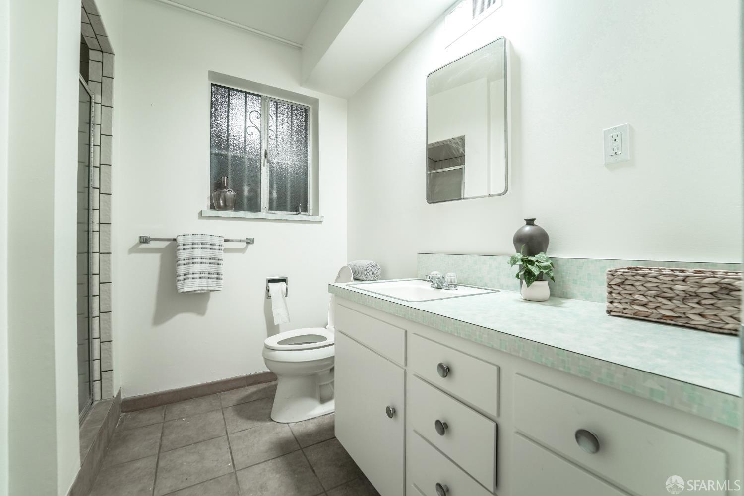 Detail Gallery Image 30 of 44 For 393 2nd Ave, Colma,  CA 94014 - 4 Beds | 3 Baths