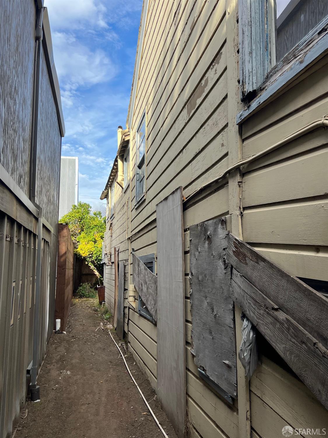 Detail Gallery Image 13 of 14 For 3064 Ford St, Oakland,  CA 94601 - 3 Beds | 1 Baths