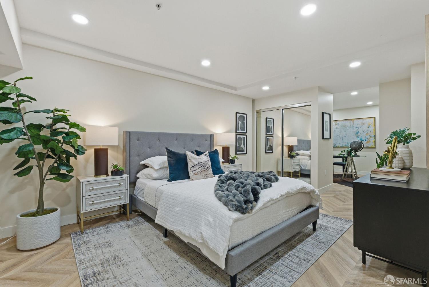 Detail Gallery Image 4 of 36 For 81 Frank Norris St #201,  San Francisco,  CA 94109 - 1 Beds | 1 Baths