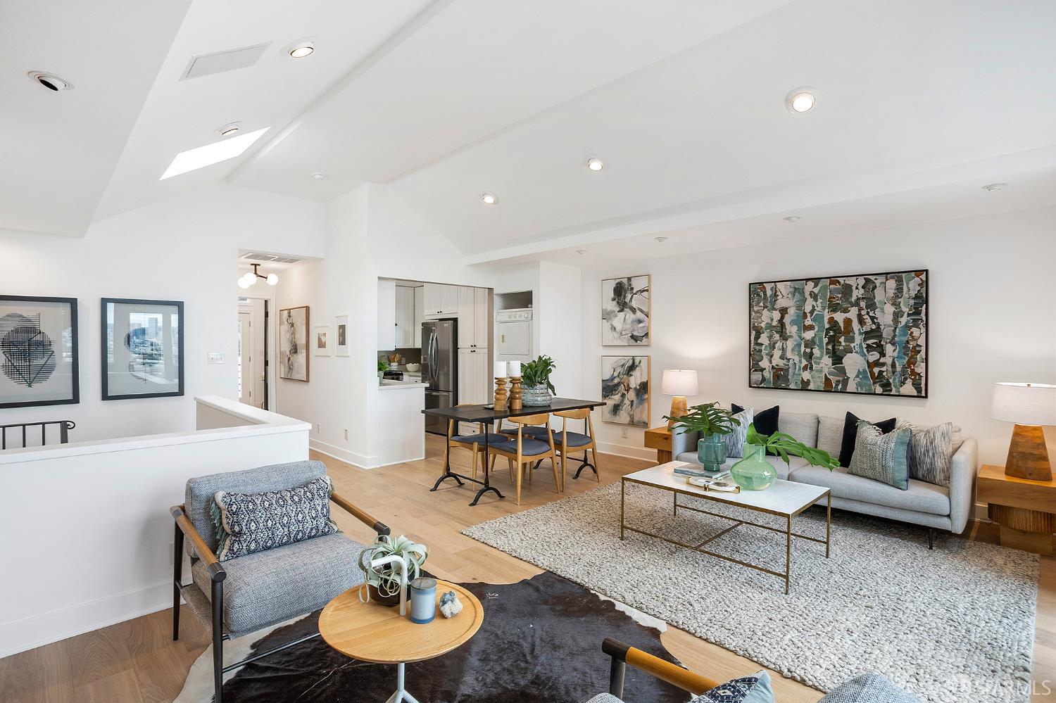 Photo #6: 425087807 Listing: Photo #6