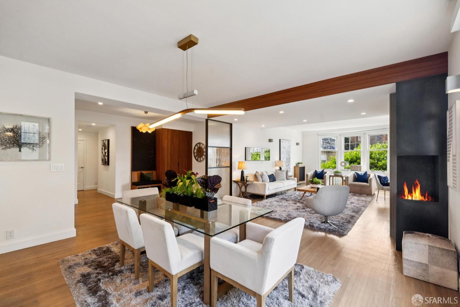 Photo #5: 425087818 Listing: Photo #5