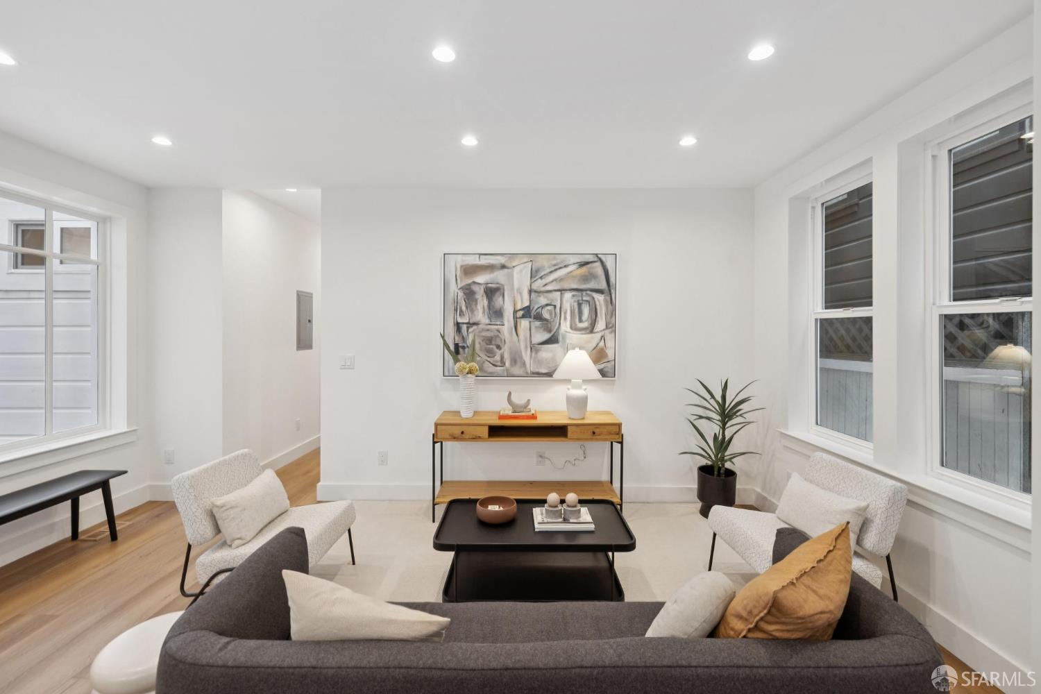 Detail Gallery Image 5 of 31 For 255 5th Ave, San Francisco,  CA 94118 - 2 Beds | 1 Baths