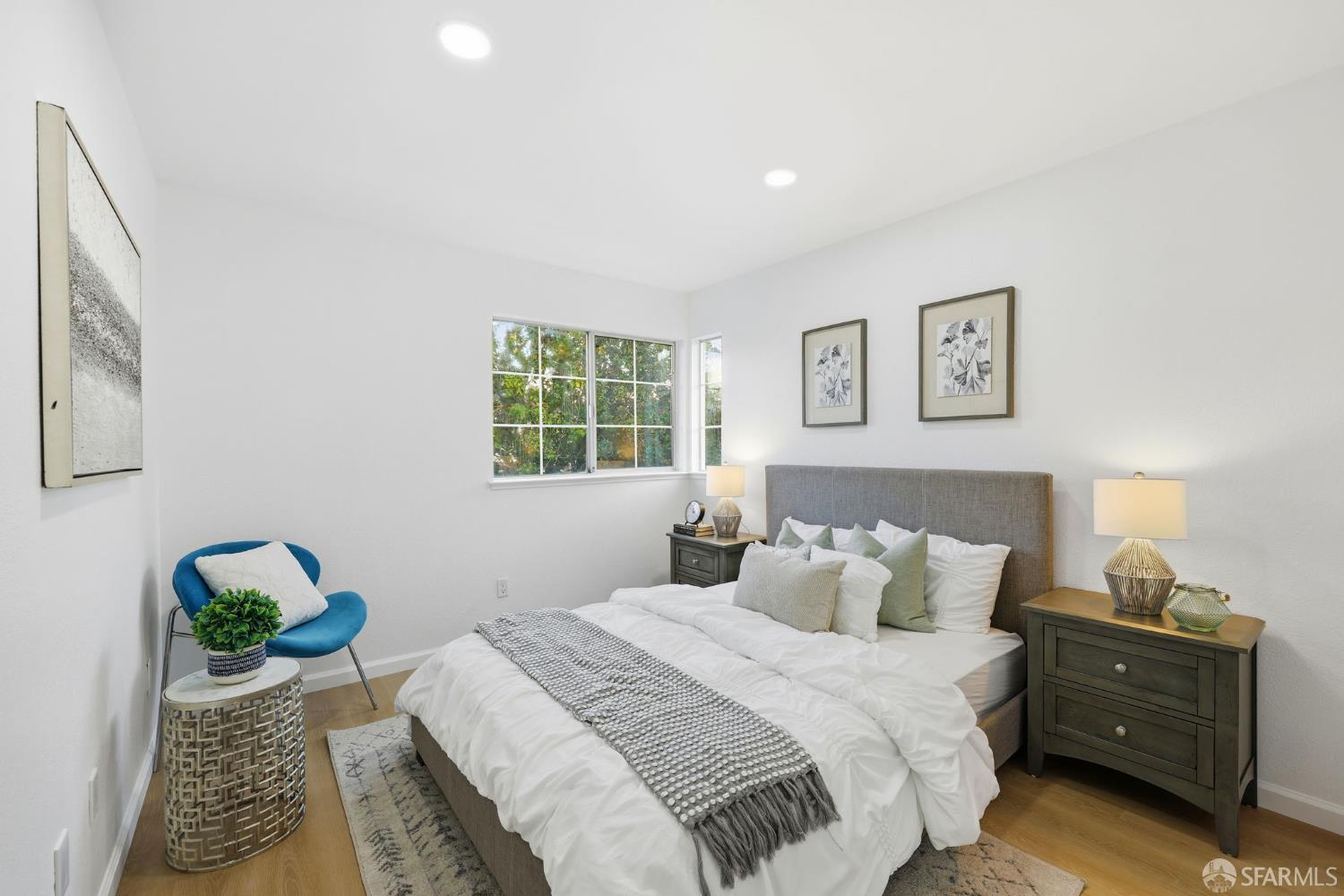 Detail Gallery Image 26 of 42 For 287 Scotts Vly, Hercules,  CA 94547 - 3 Beds | 2/1 Baths