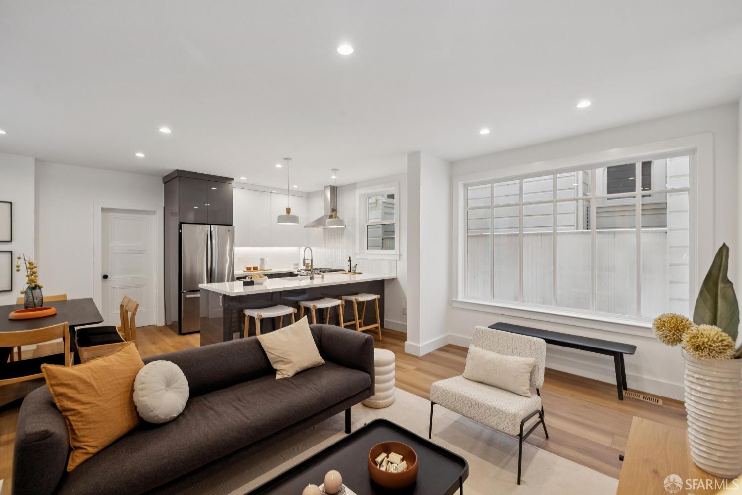 Detail Gallery Image 6 of 31 For 255 5th Ave, San Francisco,  CA 94118 - 2 Beds | 1 Baths