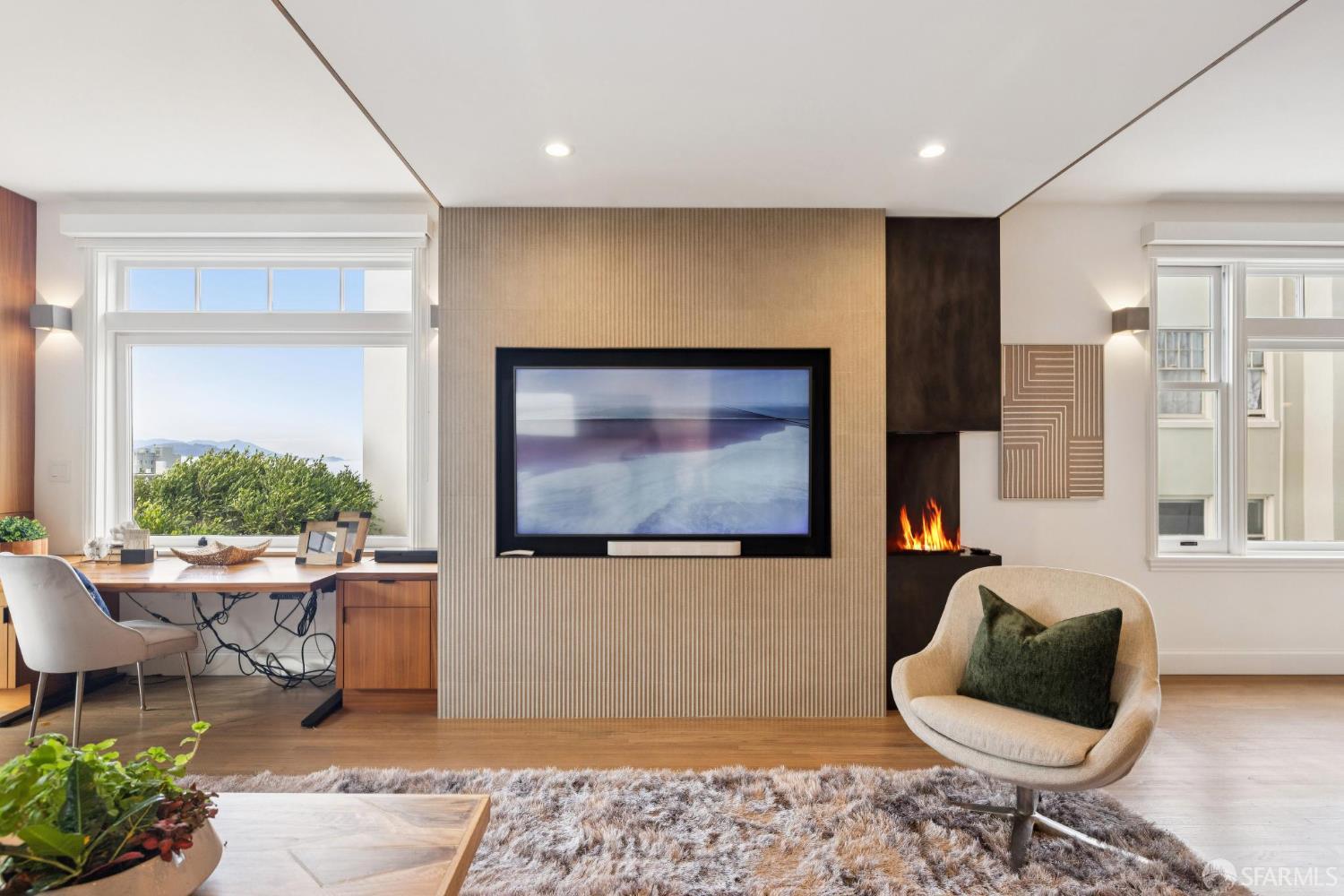 Photo #9: 425087818 Listing: Photo #9