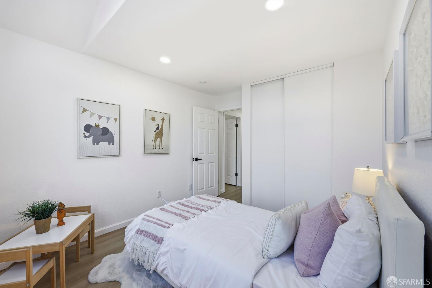 Detail Gallery Image 24 of 42 For 287 Scotts Vly, Hercules,  CA 94547 - 3 Beds | 2/1 Baths