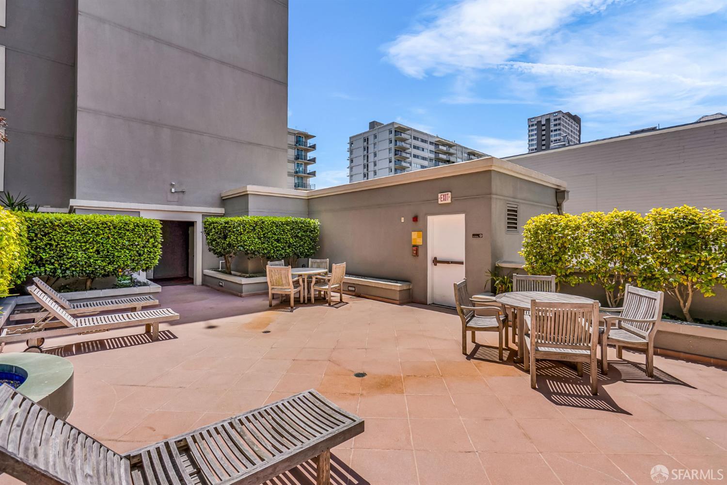 Detail Gallery Image 47 of 55 For 1483 Sutter St #1204,  San Francisco,  CA 94109 - 2 Beds | 2 Baths