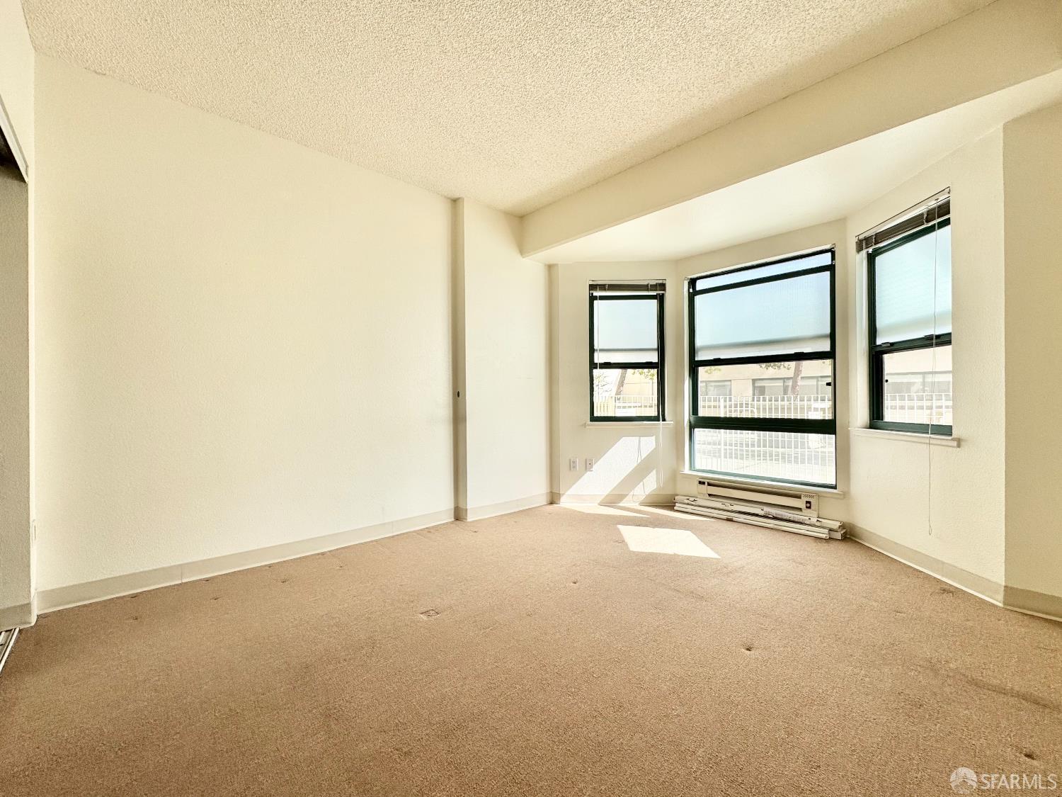 Detail Gallery Image 16 of 29 For 988 Franklin St #302,  Oakland,  CA 94607 - 1 Beds | 1 Baths