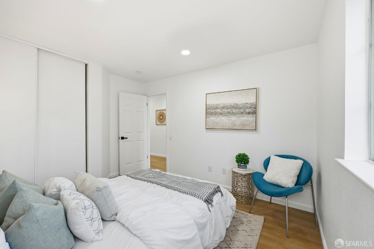 Detail Gallery Image 28 of 42 For 287 Scotts Vly, Hercules,  CA 94547 - 3 Beds | 2/1 Baths