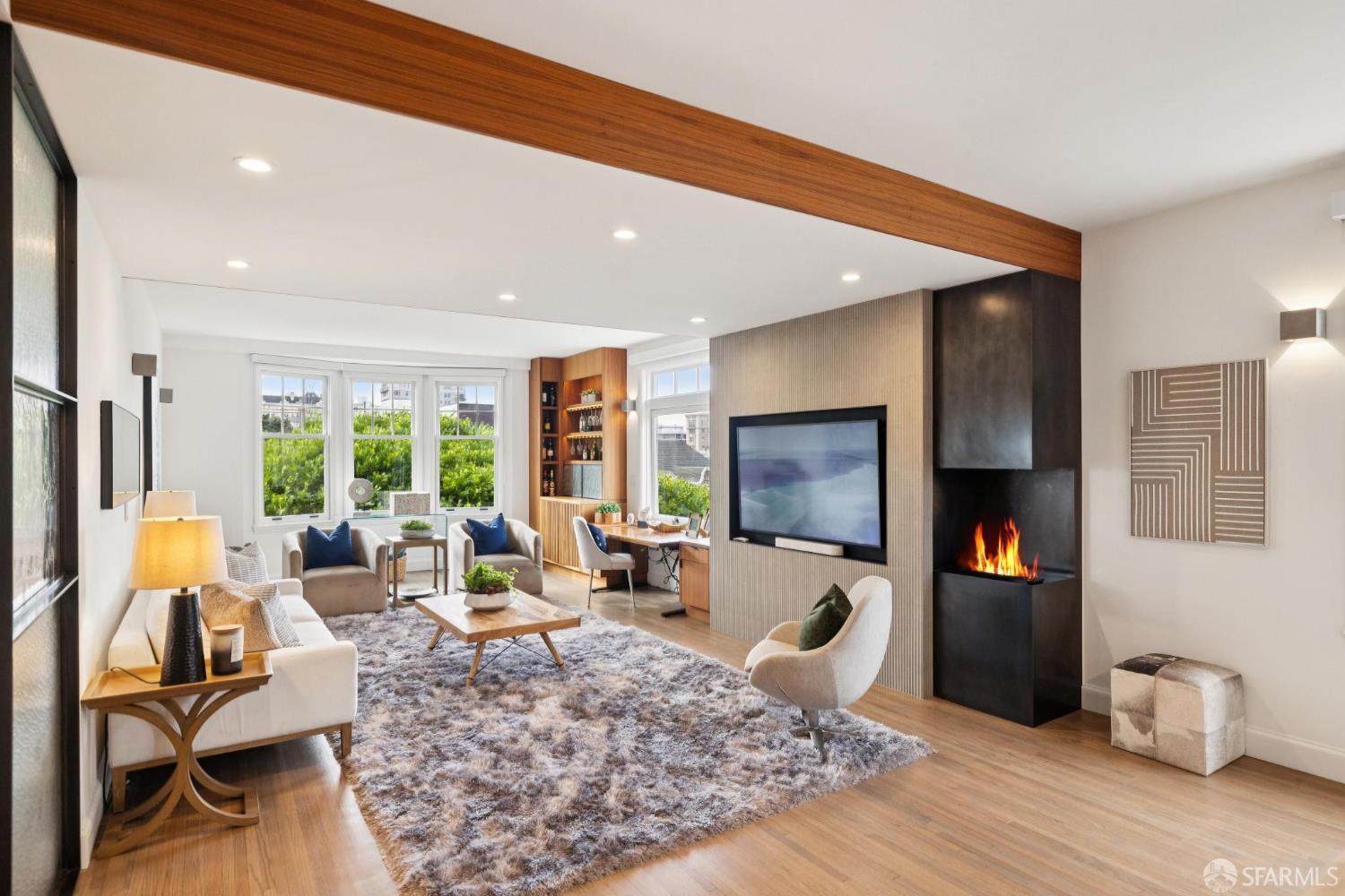 Photo #14: 425087818 Listing: Photo #14