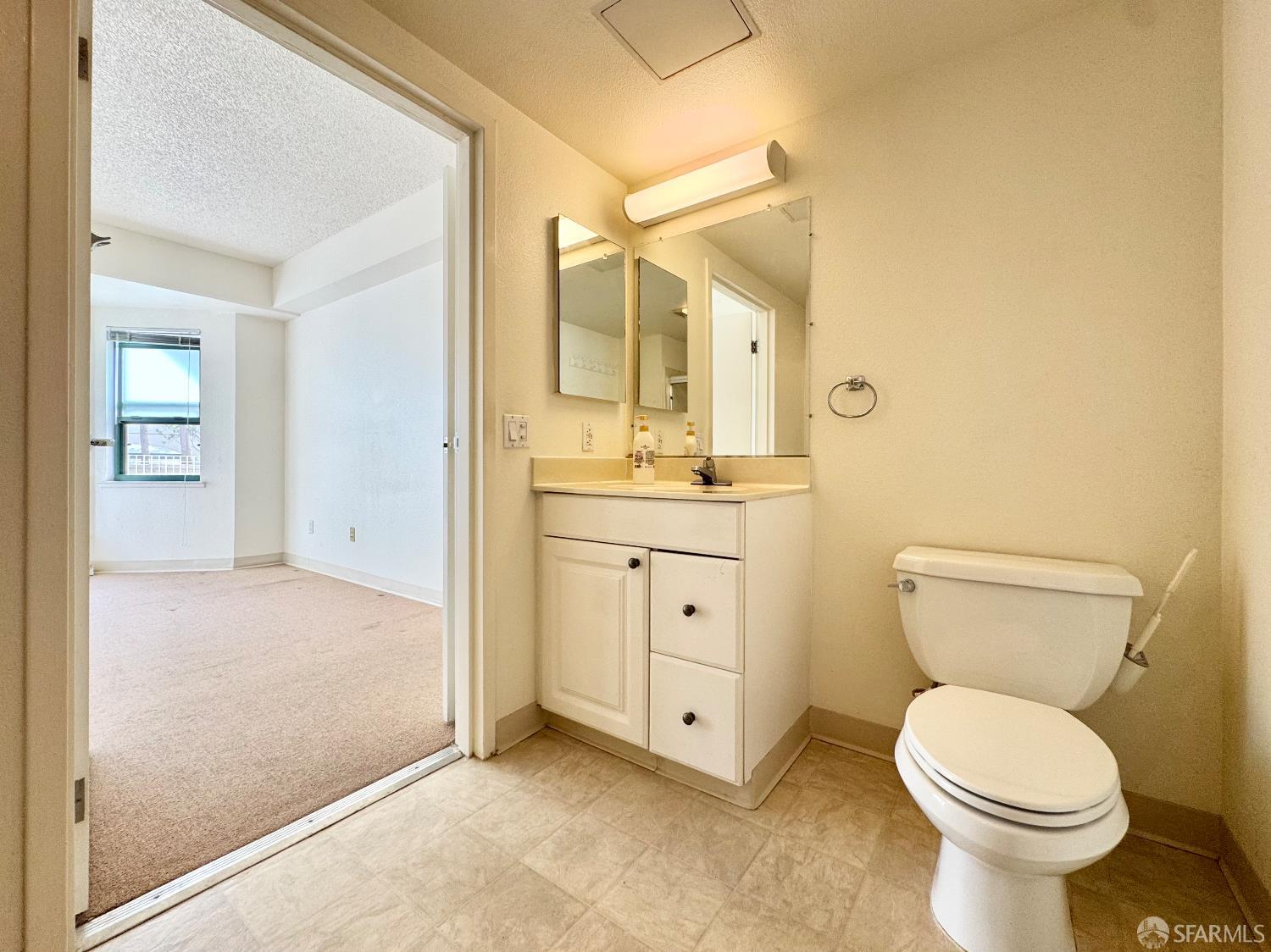 Detail Gallery Image 18 of 29 For 988 Franklin St #302,  Oakland,  CA 94607 - 1 Beds | 1 Baths