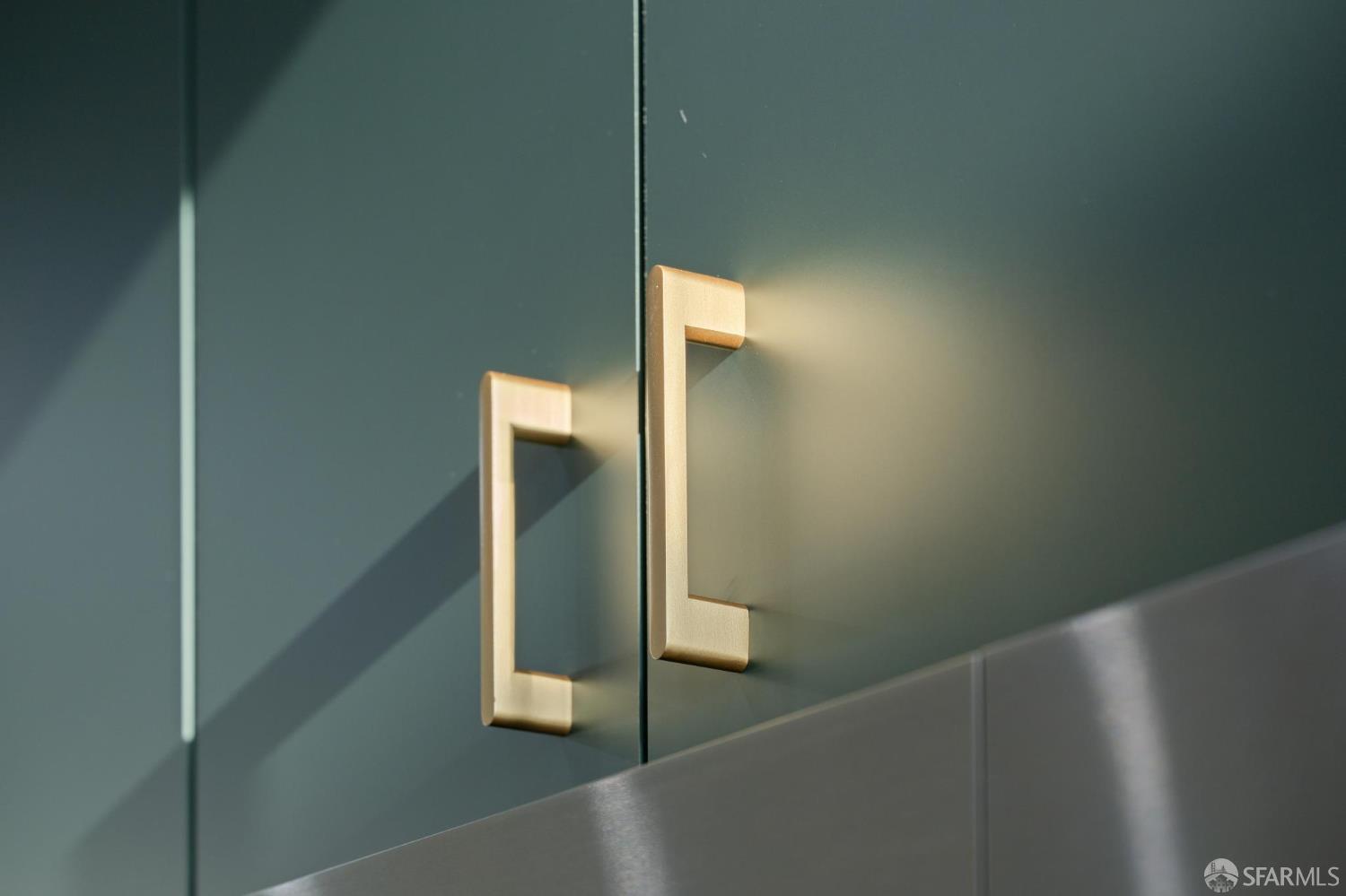 Detail Gallery Image 17 of 34 For 1449 Hyde St #4,  San Francisco,  CA 94109 - 1 Beds | 1 Baths