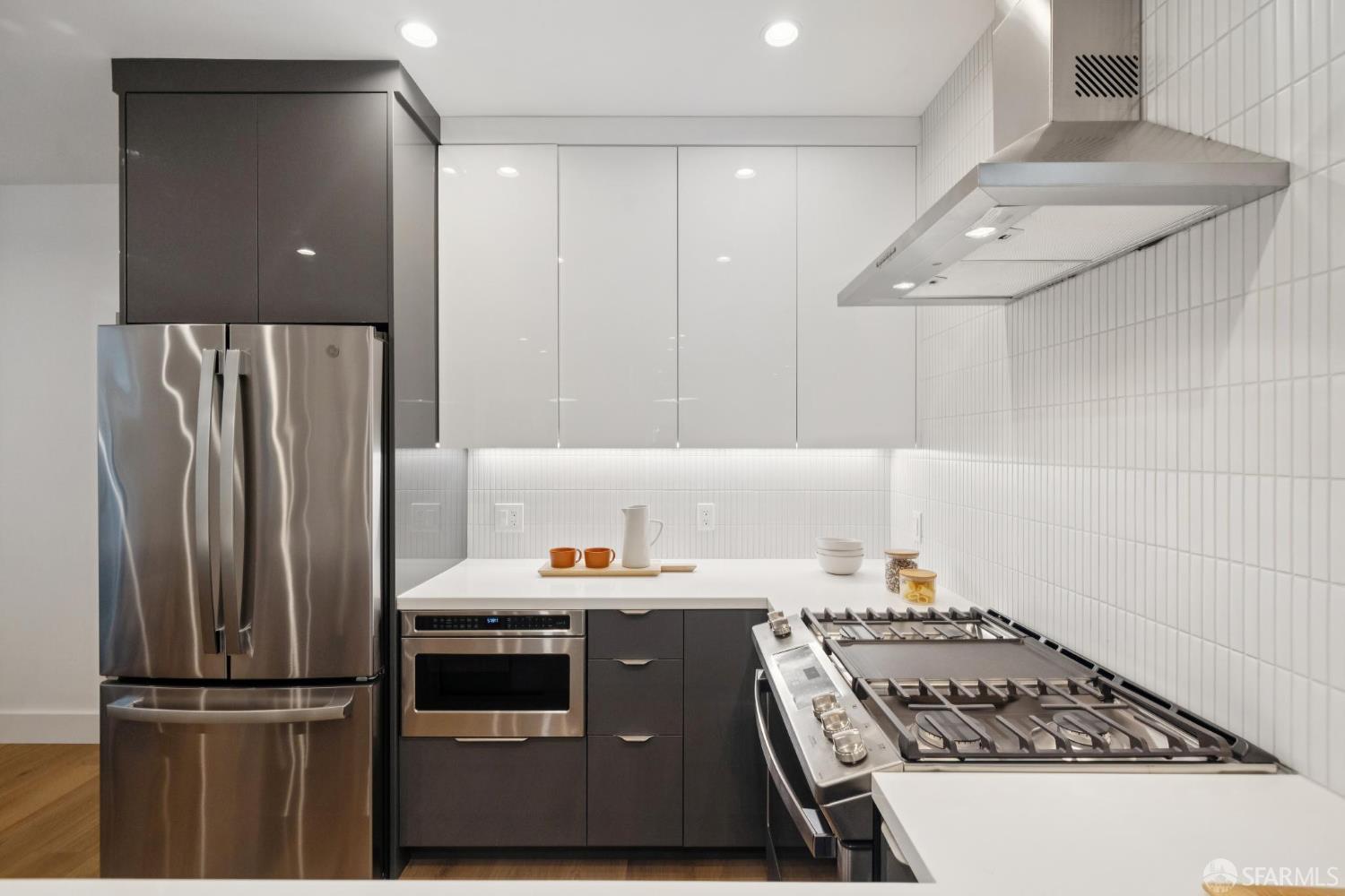 Detail Gallery Image 12 of 31 For 255 5th Ave, San Francisco,  CA 94118 - 2 Beds | 1 Baths