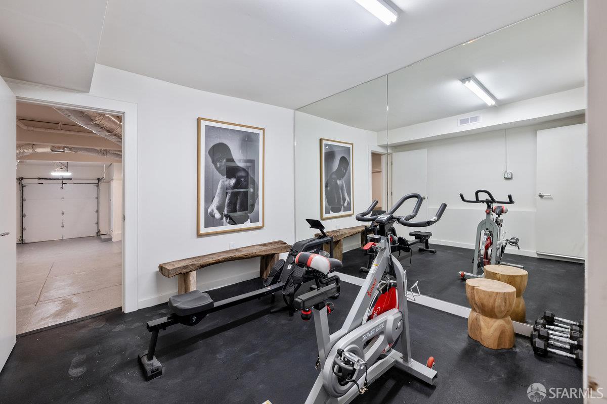 Detail Gallery Image 46 of 71 For 2988 Washington St, San Francisco,  CA 94115 - 2 Beds | 1/1 Baths