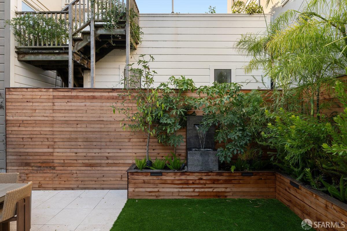 Detail Gallery Image 39 of 71 For 2988 Washington St, San Francisco,  CA 94115 - 2 Beds | 1/1 Baths