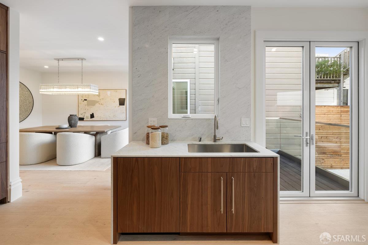 Detail Gallery Image 22 of 71 For 2988 Washington St, San Francisco,  CA 94115 - 2 Beds | 1/1 Baths