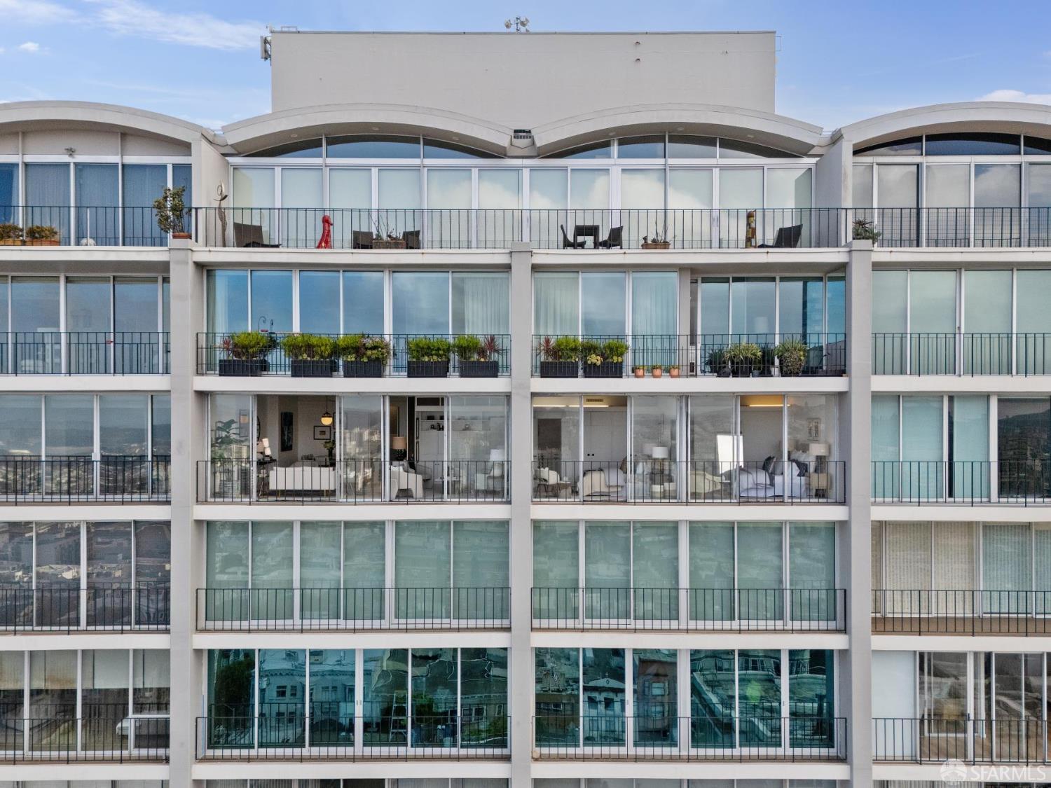 Detail Gallery Image 5 of 45 For 1333 Jones St #1508,  San Francisco,  CA 94109 - 2 Beds | 2 Baths