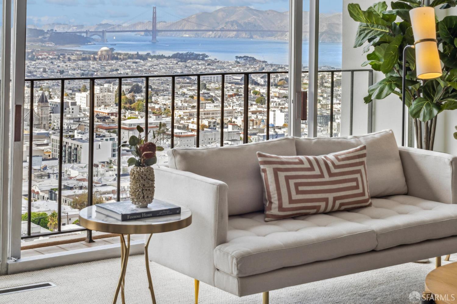 Detail Gallery Image 2 of 45 For 1333 Jones St #1508,  San Francisco,  CA 94109 - 2 Beds | 2 Baths