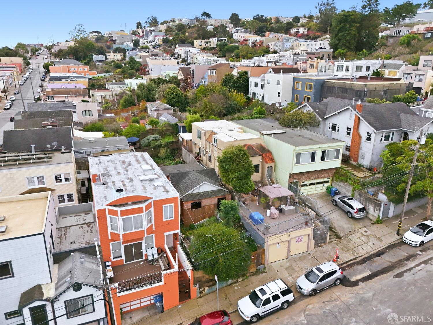 Detail Gallery Image 11 of 16 For 107 Dwight St, San Francisco,  CA 94134 - 2 Beds | 1 Baths