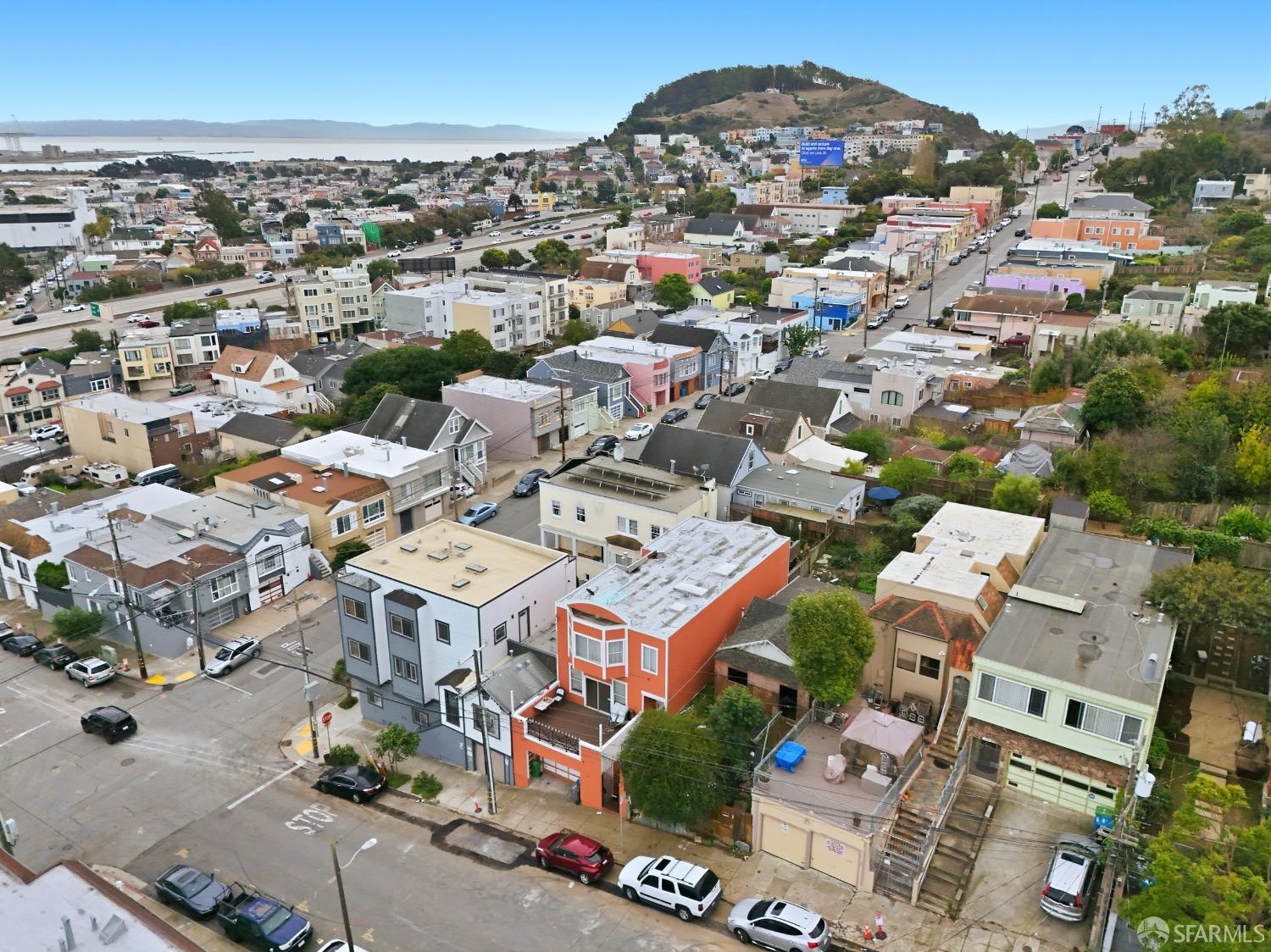 Detail Gallery Image 13 of 16 For 107 Dwight St, San Francisco,  CA 94134 - 2 Beds | 1 Baths