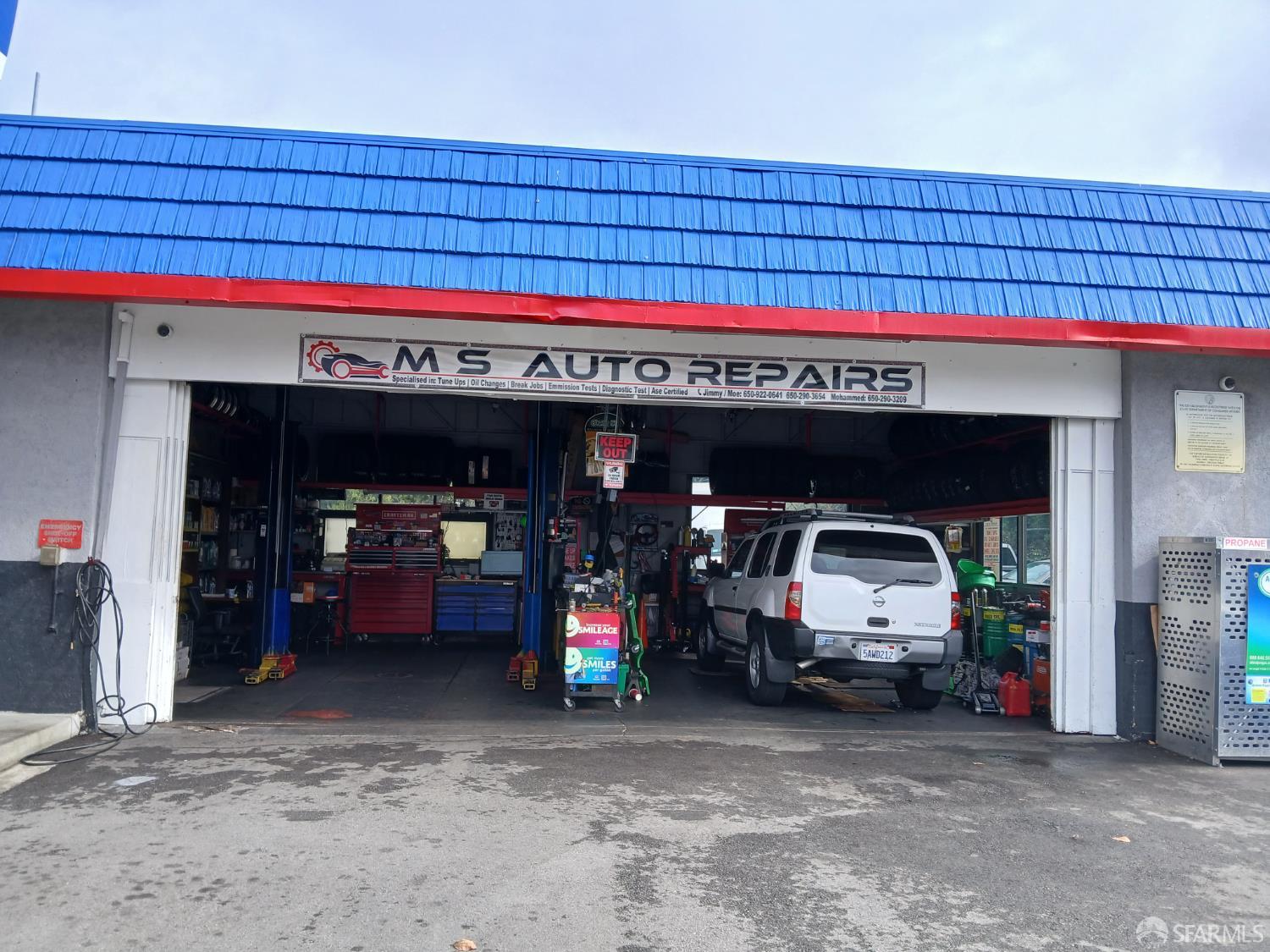 Detail Gallery Image 2 of 10 For 501 S Norfolk St, San Mateo,  CA 94401 - – Beds | – Baths