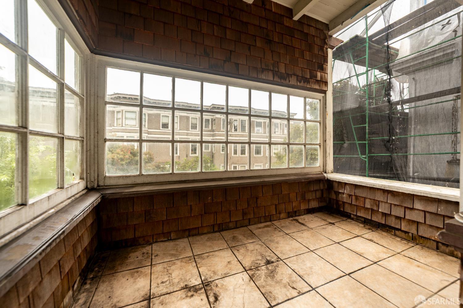 Detail Gallery Image 17 of 46 For 412 Central Ave, San Francisco,  CA 94117 - – Beds | – Baths