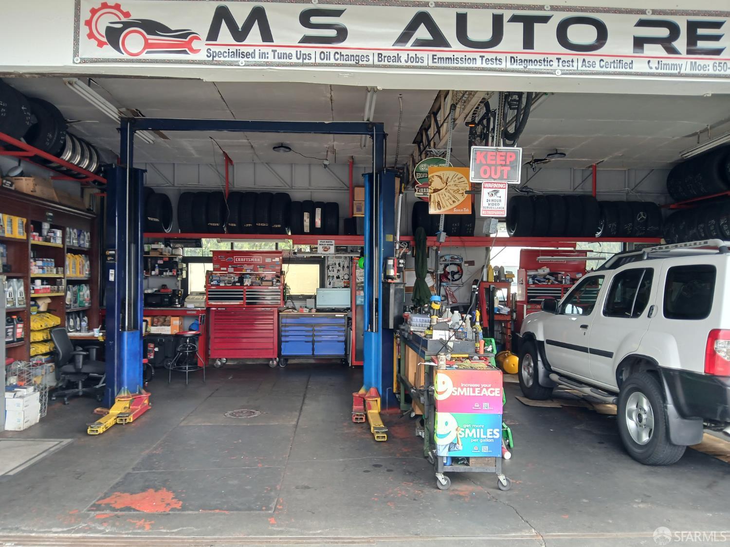 Detail Gallery Image 5 of 10 For 501 S Norfolk St, San Mateo,  CA 94401 - – Beds | – Baths