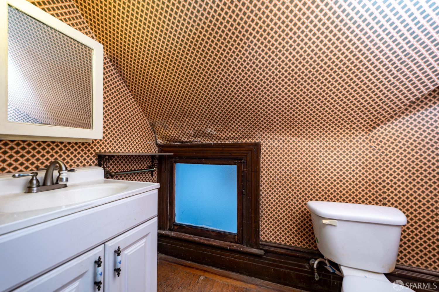 Detail Gallery Image 34 of 46 For 412 Central Ave, San Francisco,  CA 94117 - – Beds | – Baths