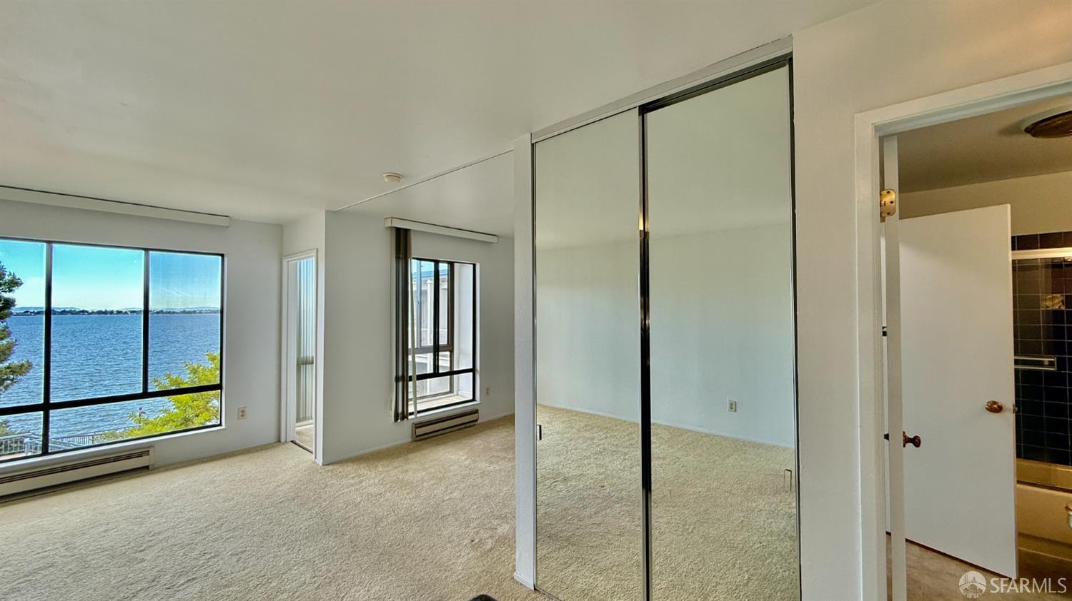 Detail Gallery Image 3 of 38 For 7 Captain Dr #C412,  Emeryville,  CA 94608 - 0 Beds | 1 Baths