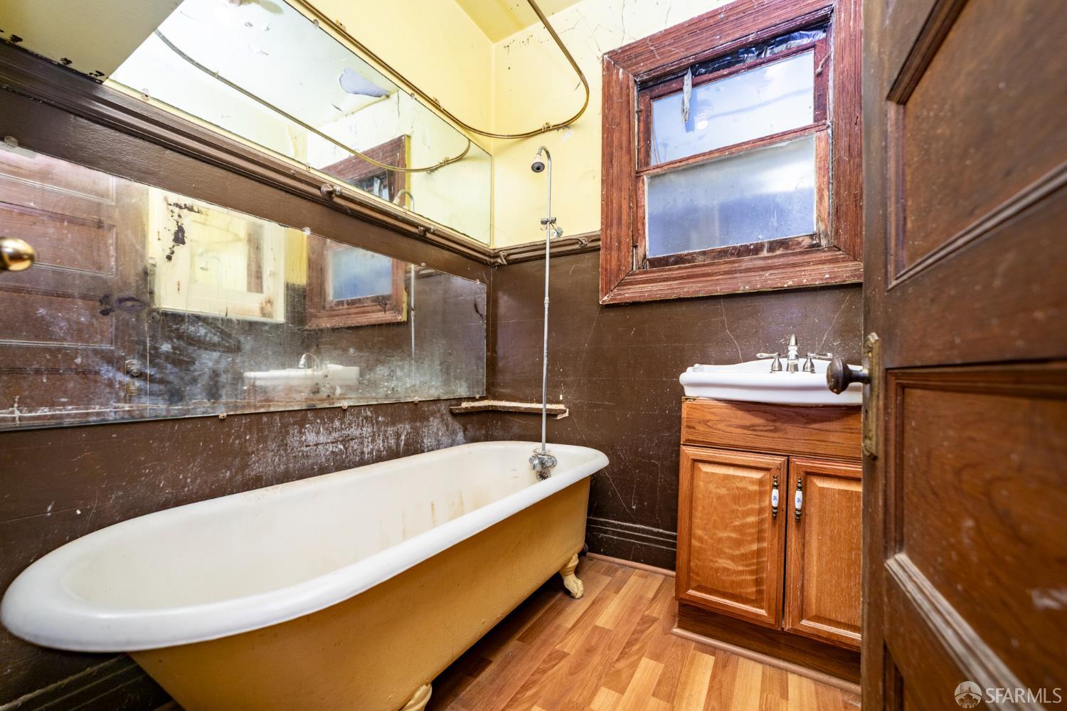 Detail Gallery Image 22 of 46 For 412 Central Ave, San Francisco,  CA 94117 - – Beds | – Baths