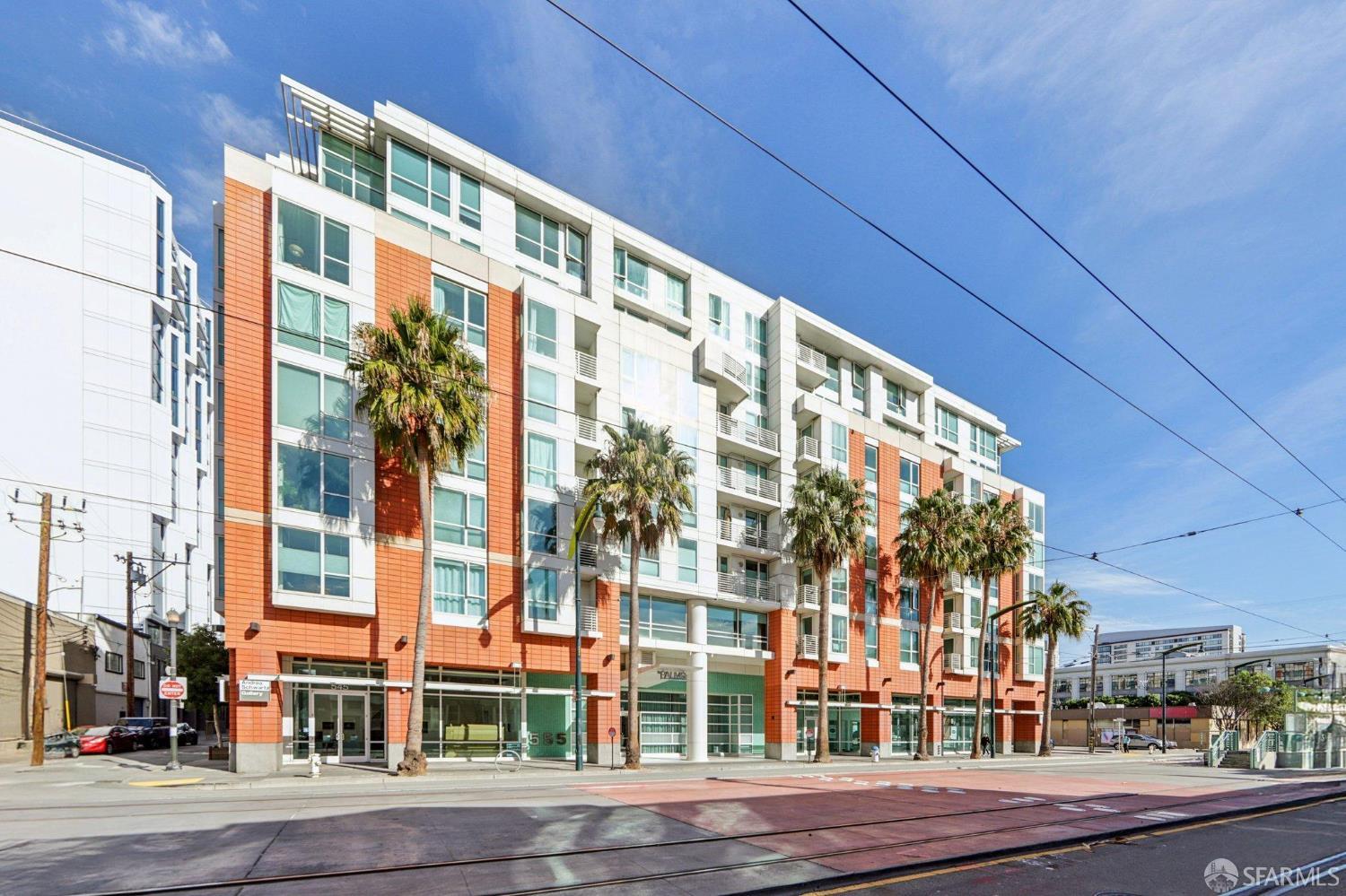 Photo #53: 425086079 Listing: Photo #53