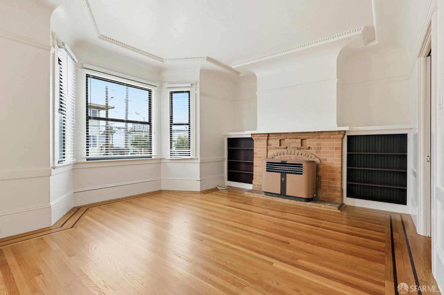 Detail Gallery Image 10 of 57 For 345 Brazil Ave, San Francisco,  CA 94112 - – Beds | – Baths