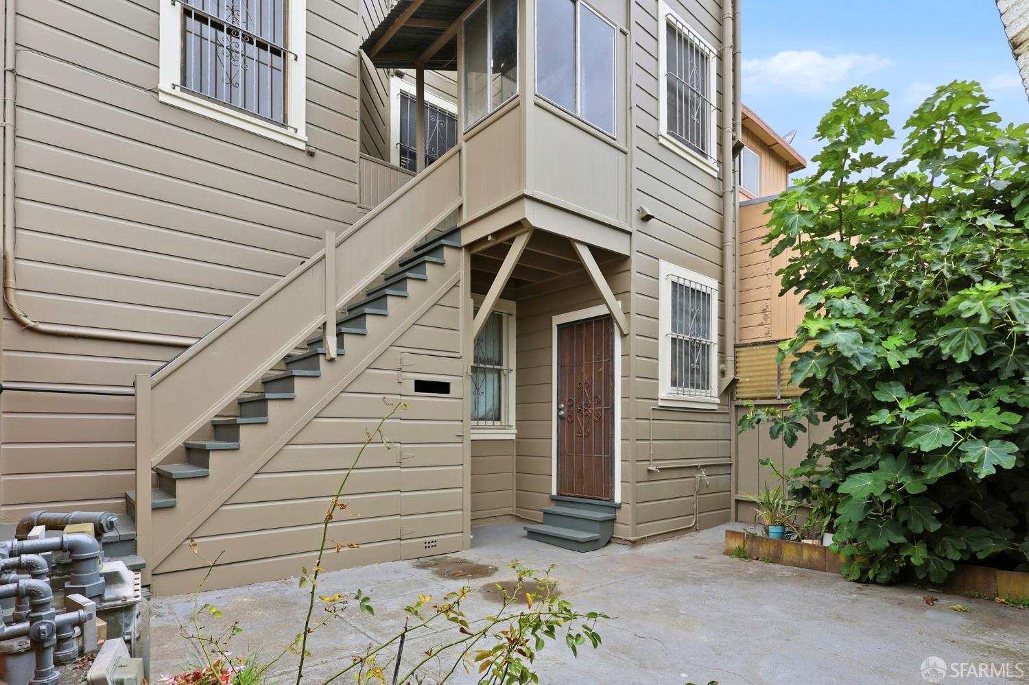 Detail Gallery Image 33 of 57 For 345 Brazil Ave, San Francisco,  CA 94112 - – Beds | – Baths