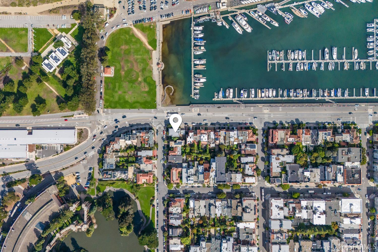 Detail Gallery Image 4 of 25 For 3666 Baker St, San Francisco,  CA 94123 - 4 Beds | 3/1 Baths