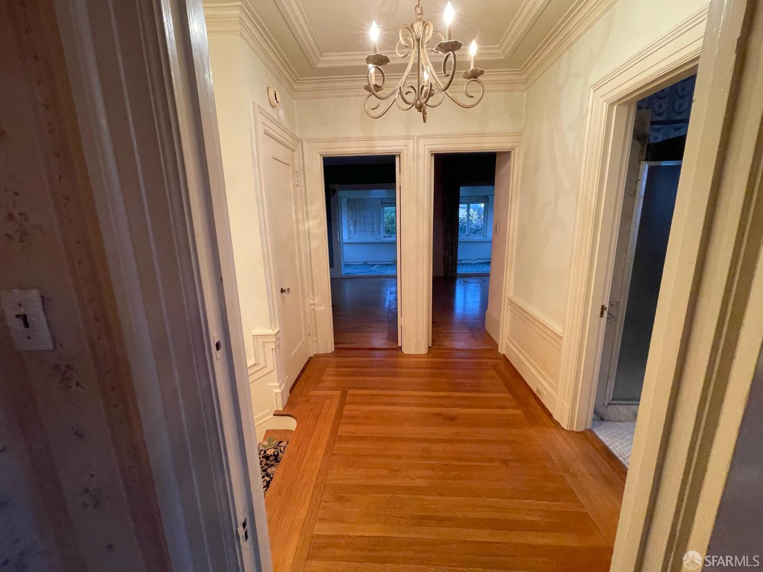 Detail Gallery Image 13 of 43 For 2466 34th Ave, San Francisco,  CA 94116 - 4 Beds | 2/1 Baths