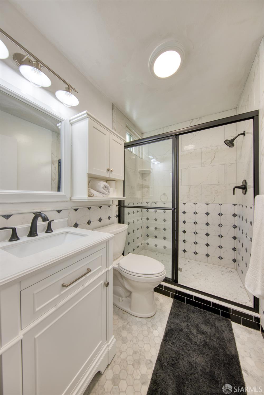 Detail Gallery Image 28 of 38 For 2918 Lyon St, San Francisco,  CA 94123 - – Beds | – Baths