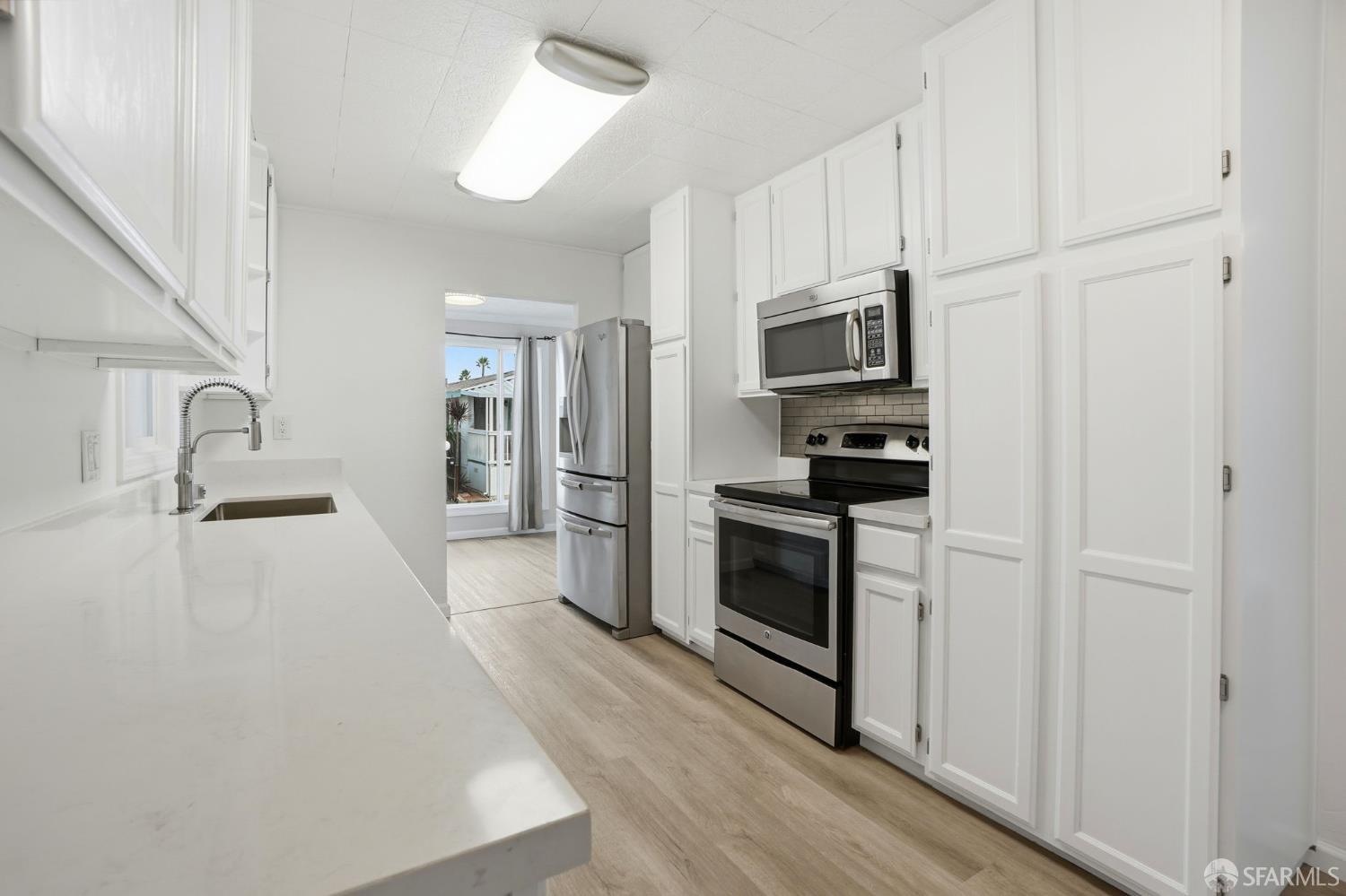 Detail Gallery Image 13 of 42 For 174 Medina Dr 153, Pacheco,  CA 94553 - 3 Beds | 2 Baths