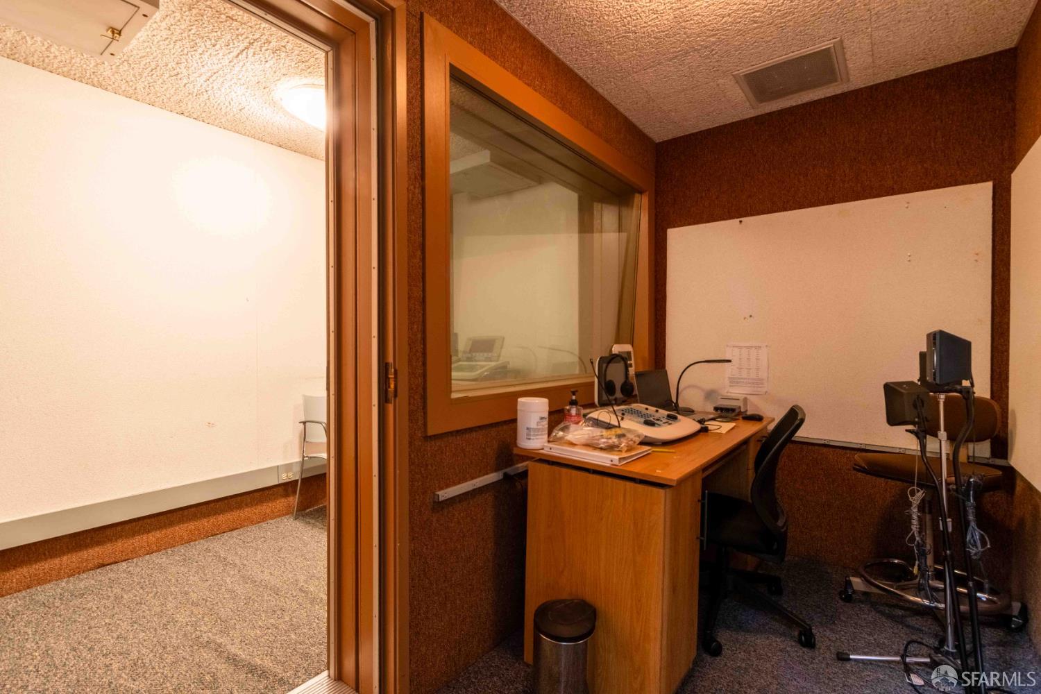 Detail Gallery Image 36 of 45 For 1234 Divisadero St, San Francisco,  CA 94115 - – Beds | – Baths