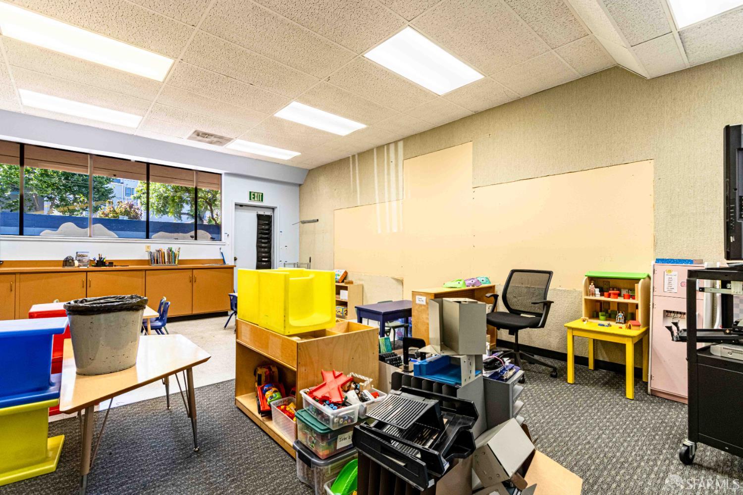 Detail Gallery Image 9 of 45 For 1234 Divisadero St, San Francisco,  CA 94115 - – Beds | – Baths