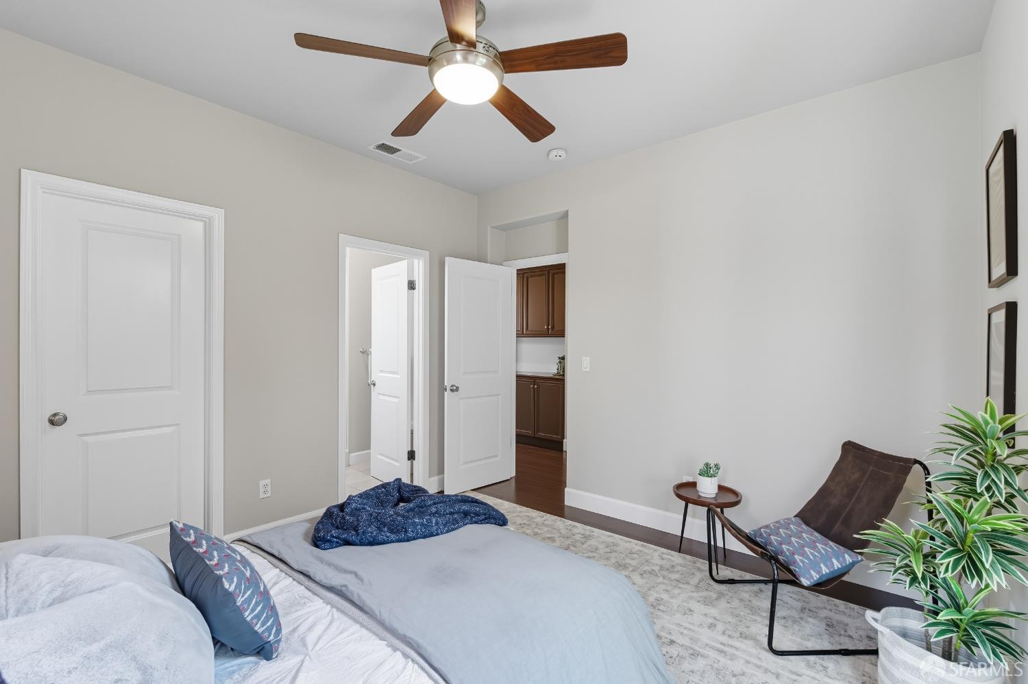 Detail Gallery Image 16 of 57 For 2129 Creekview Dr, Danville,  CA 94506 - 5 Beds | 5 Baths