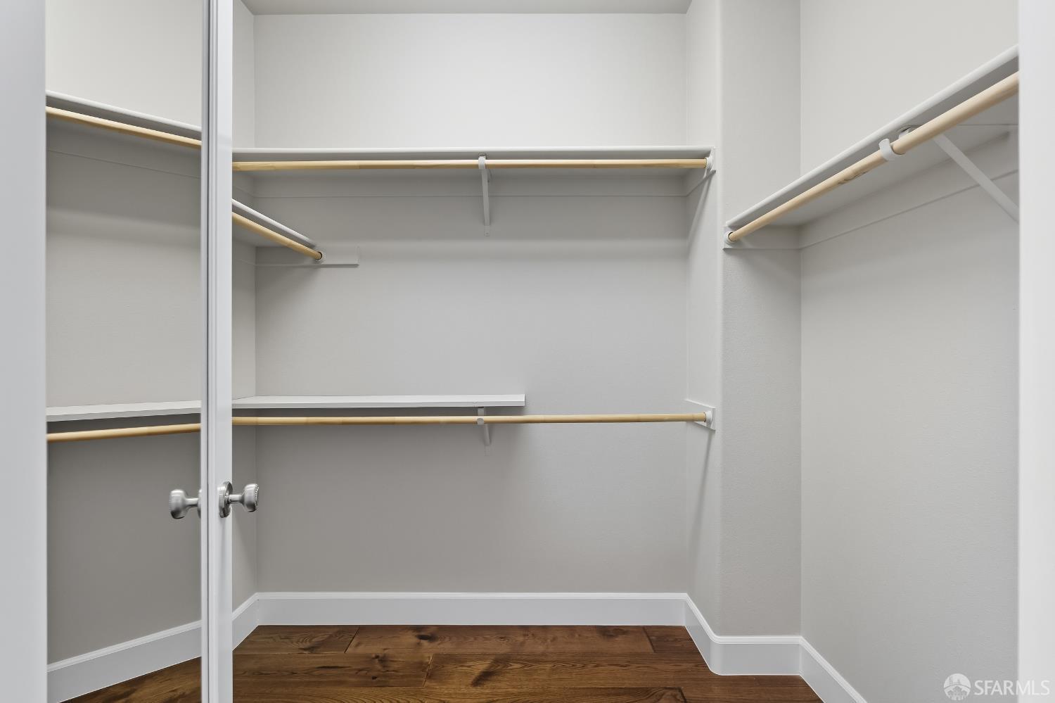 Detail Gallery Image 30 of 57 For 2129 Creekview Dr, Danville,  CA 94506 - 5 Beds | 5 Baths