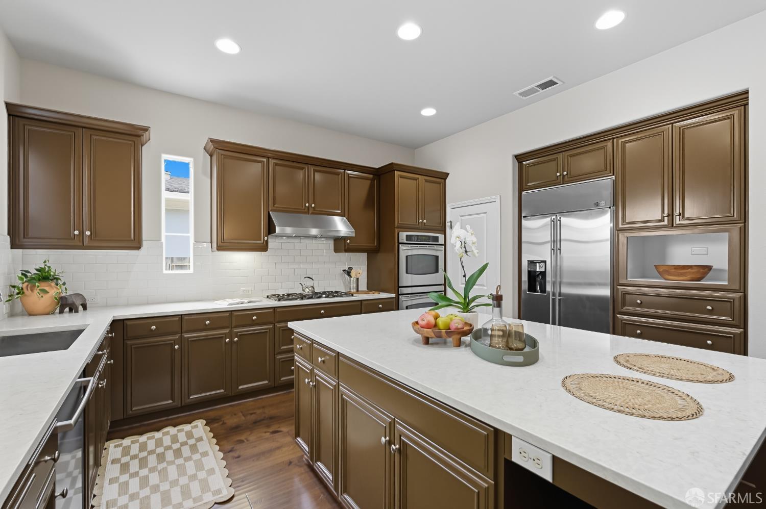 Detail Gallery Image 6 of 57 For 2129 Creekview Dr, Danville,  CA 94506 - 5 Beds | 5 Baths